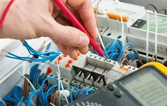 Professional electrician in Wandsworth